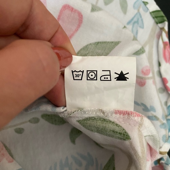 Jaye’s Studio Sleep Gown floral print Size S - Picture 13 of 13